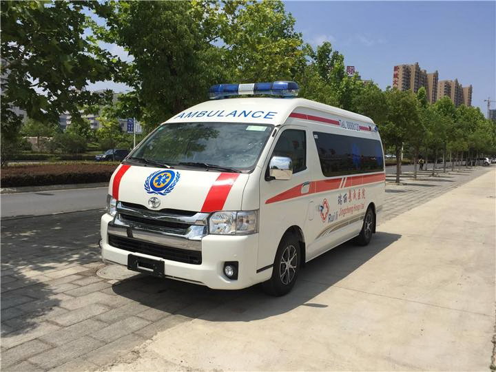 长沙县长沙救护车租赁联系电话