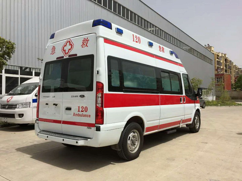 衡阳南华大学附属怀化医院医院救护车