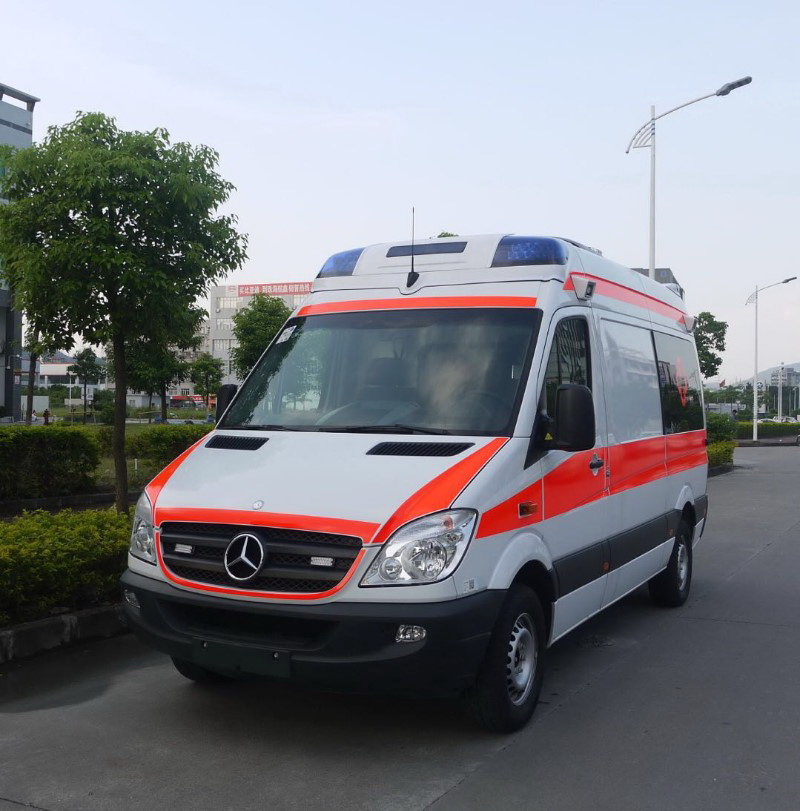 张家界长沙市人民医院私人救护车