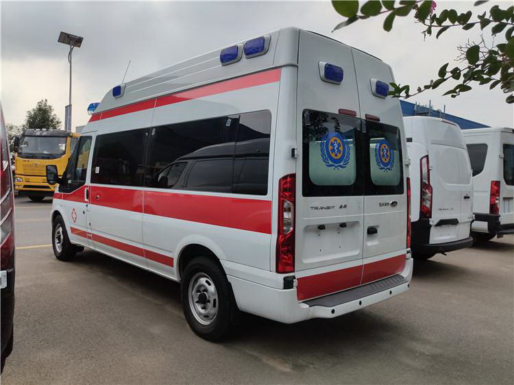 岳阳湖南省浏阳市官渡镇中心卫生院转运到喀什地区伽师县私人120救护车出租多少钱