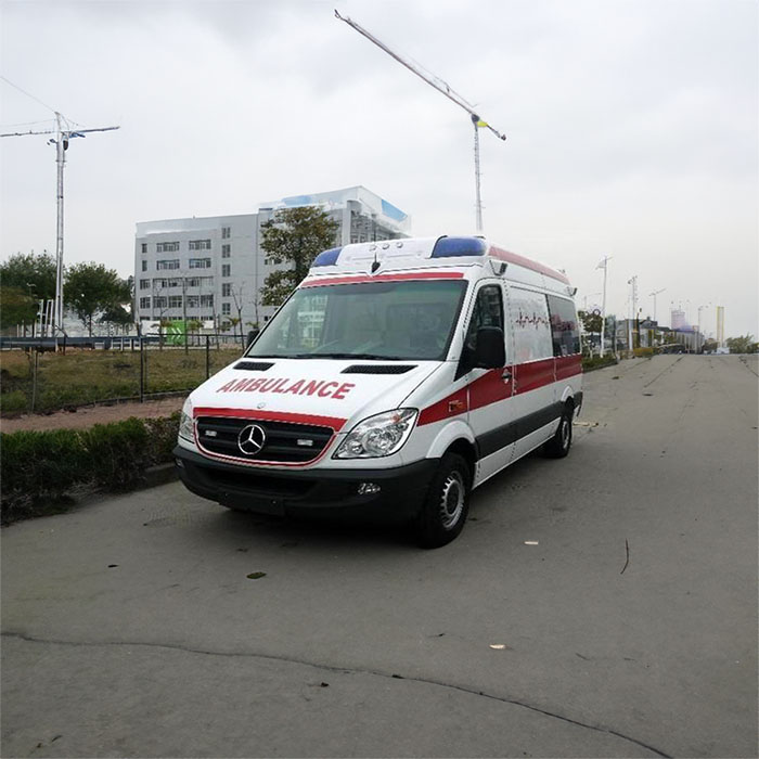 岳阳湖南省中国人民部队湖南省总队医院私人救护车租救护车联系电话