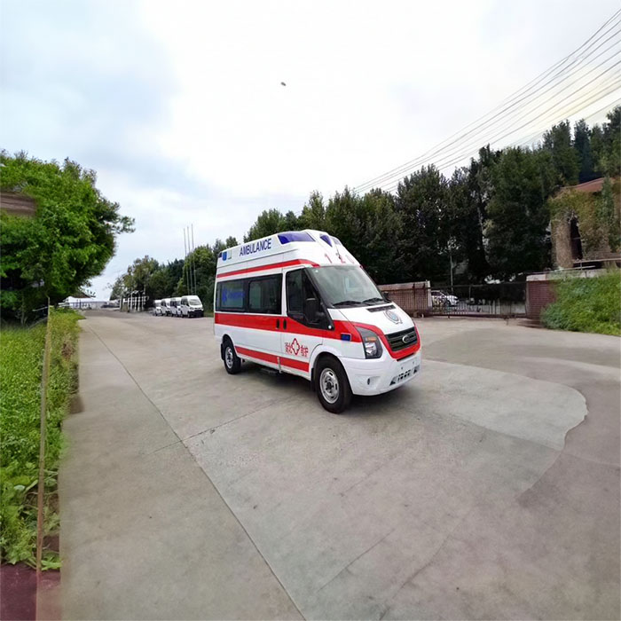 岳阳长沙鸿业皮肤病专科医院跨省救护车出租救护车送病人回家电话