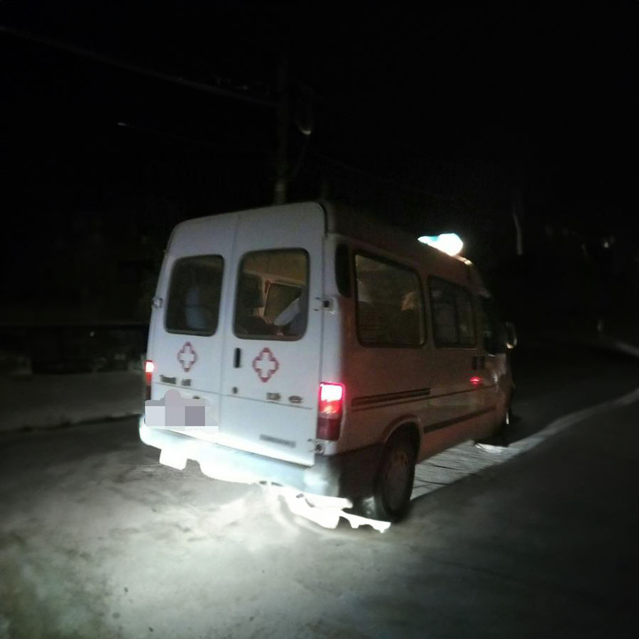 岳阳湘潭市人民医院哪里有救护车租赁送病人回家的救护车号码