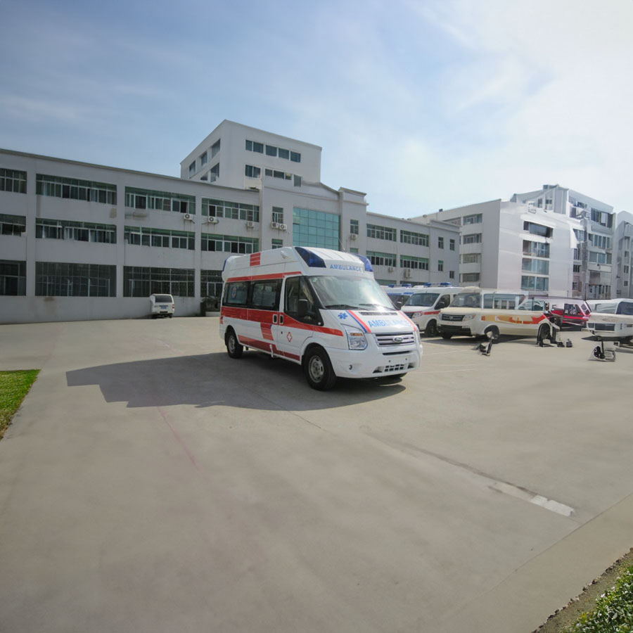 岳阳湖南中南大学湘雅医院护送到通化市东昌区有哪些救护车出租公司