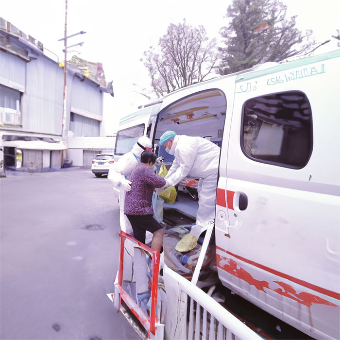 郴州 2023年湖南省长沙天心私人救护车怎么联系 救护车一般多少钱一公里 湖南省长沙天心私人救护车怎么联系 救护车一般多少钱一公里 湖南省长沙天心到救护车多少钱