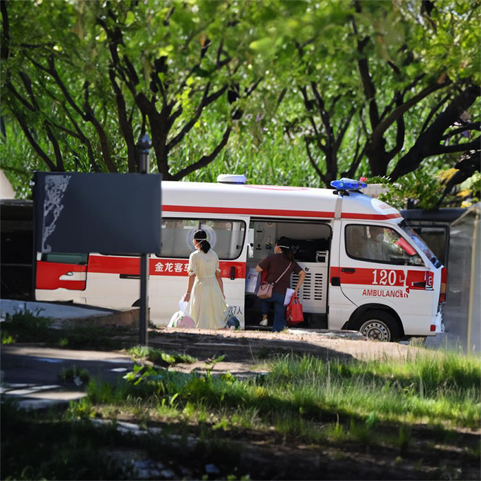 岳阳湖南省肿瘤医院转院到益阳市桃江县救护车哪个便宜