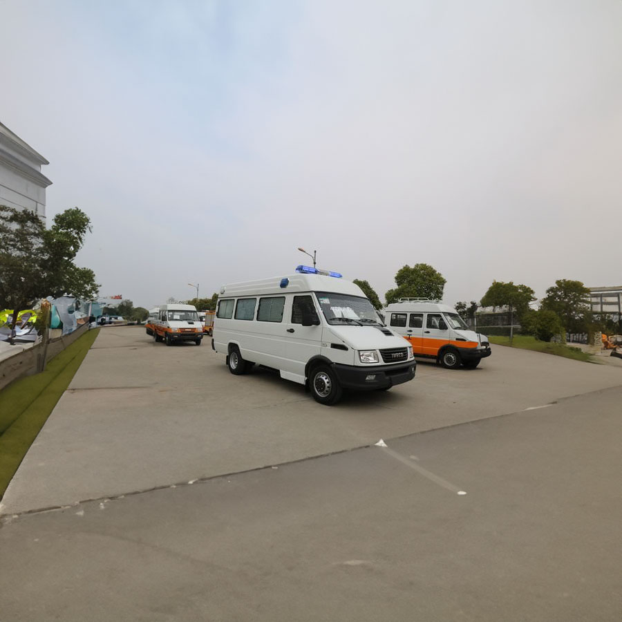 郴州湖南省浏阳市集里医院急救车出租护送病人车电话