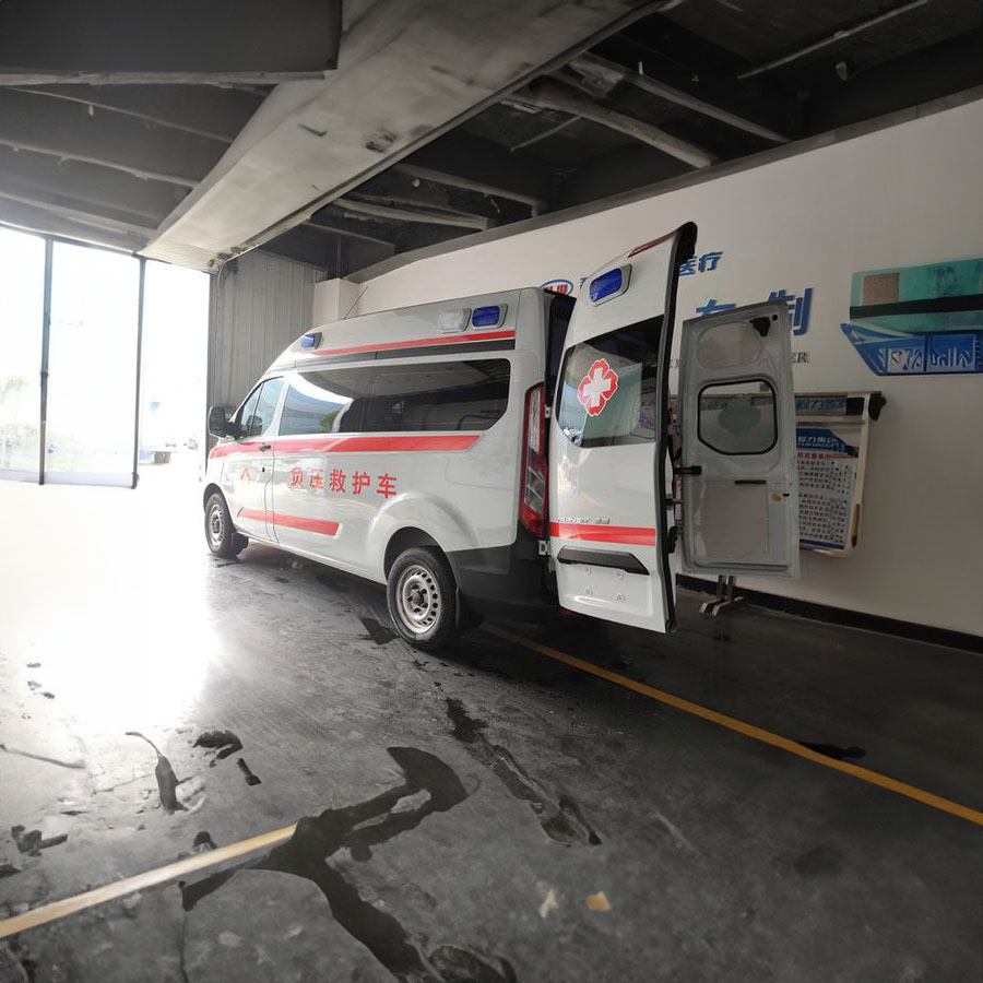 郴州湘西土家族苗族自治州人民医院哪里有救护车租赁120救护车预约电话号码