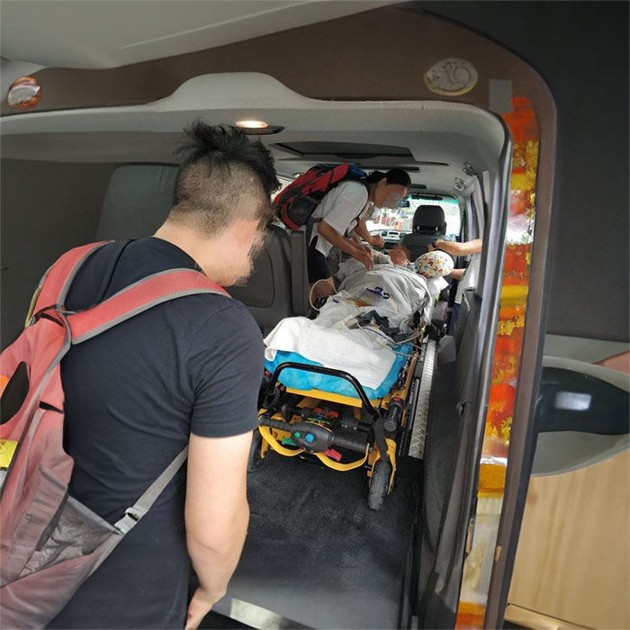 郴州湖南长沙观沙医院长途救护车出租私人救护车的电话