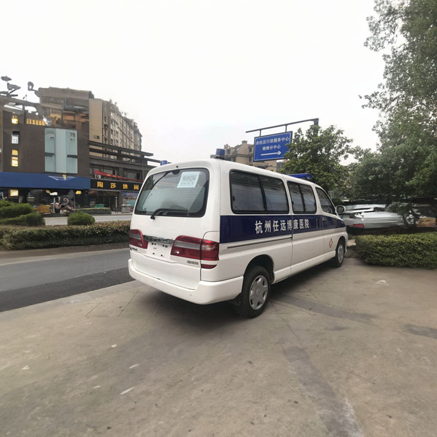 湘潭湖南长沙汇兴医院转运到西安市未央区出租120救护车多少钱一公里