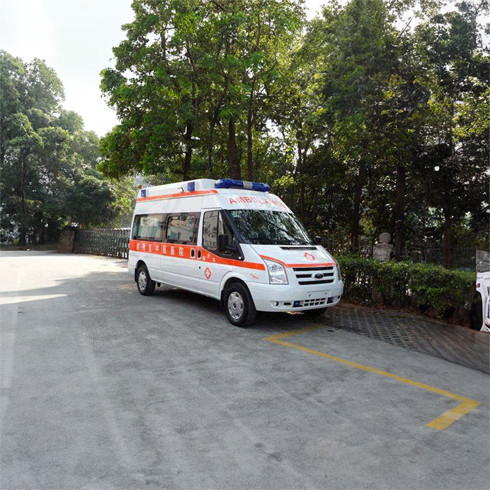 衡阳长沙中南白癜风医院哪里有救护车病人接送服务车电话