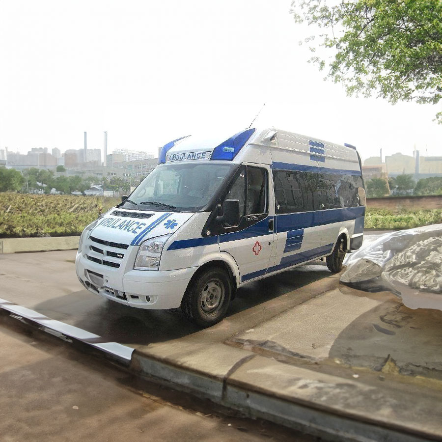 邵阳邵阳市中心医院到佳木斯市抚远市救护车出租收费多少