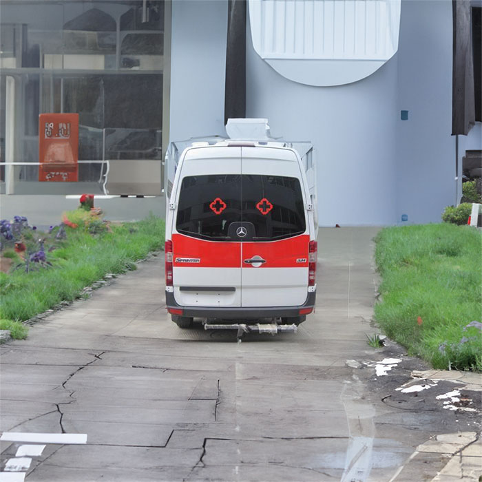 长沙出租私人救护车电话号码