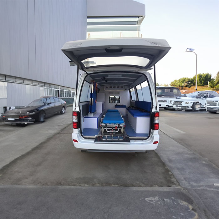 长沙租赁救护车电话号码