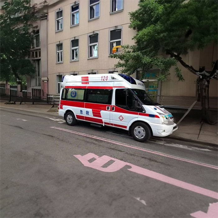 长沙出租救护车联系电话