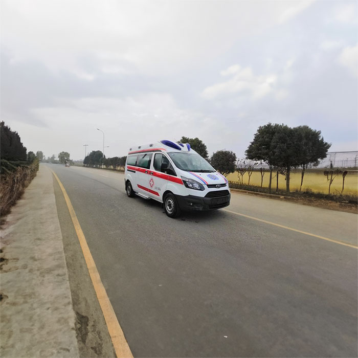 长沙租赁救护车电话