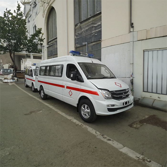 长沙出租私人救护车电话号码