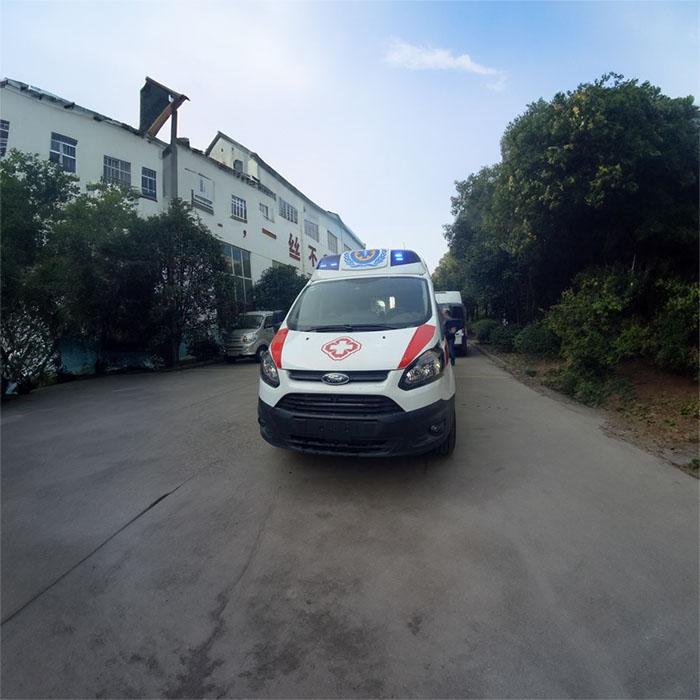 长沙租赁救护车电话号码