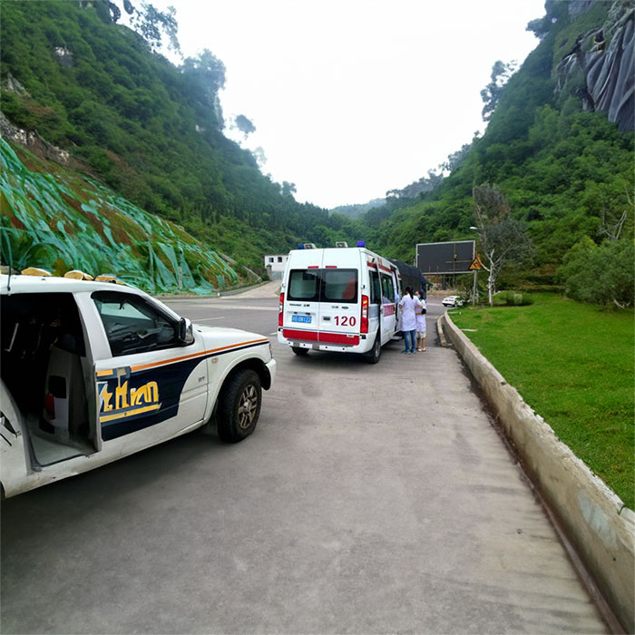 长沙租赁私人救护车电话
