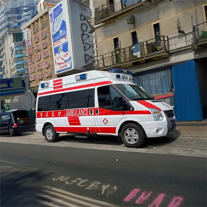 长沙租赁私人救护车联系电话