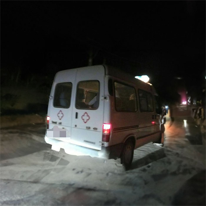 长沙出租救护车联系电话