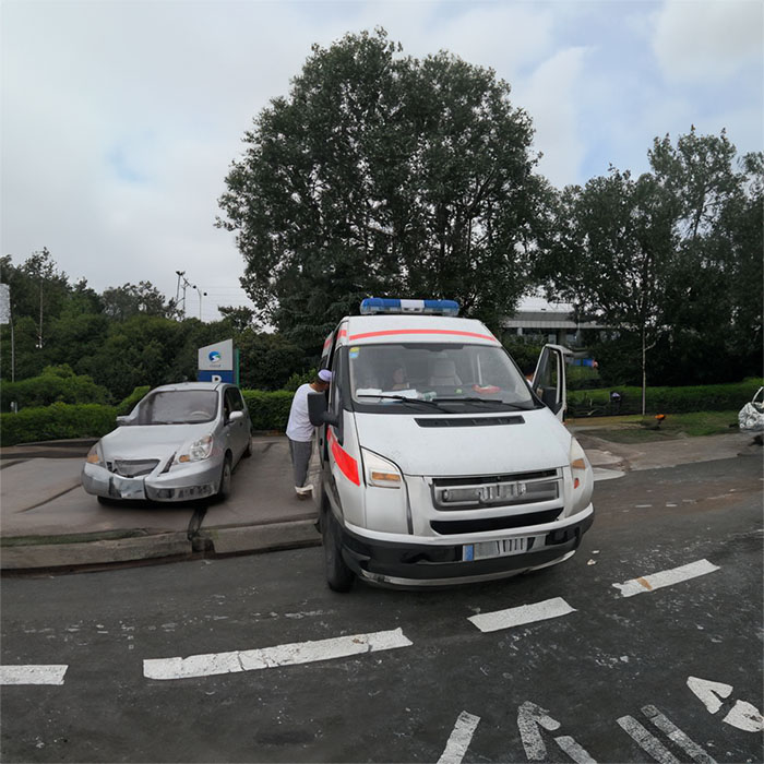 长沙租赁私人救护车电话