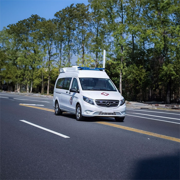 长沙出租私人救护车电话