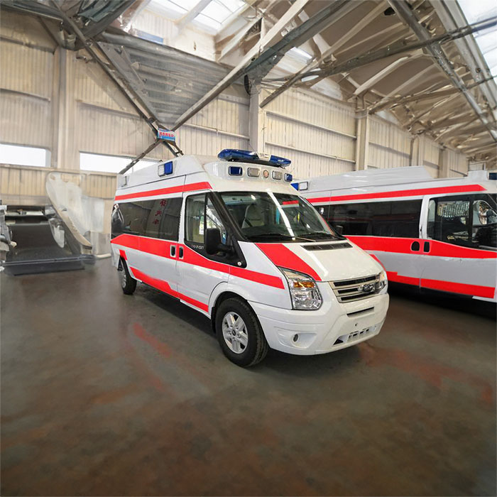长沙租赁私人救护车联系电话