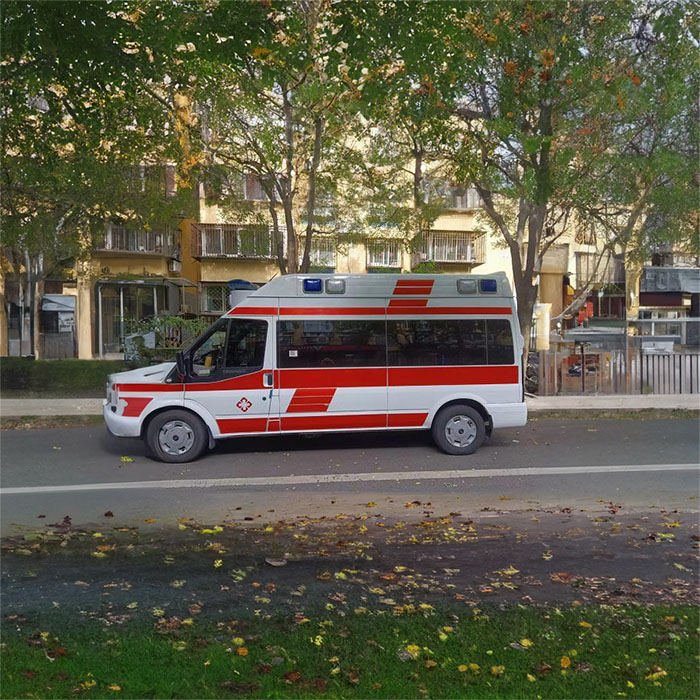 长沙出租急救车联系电话