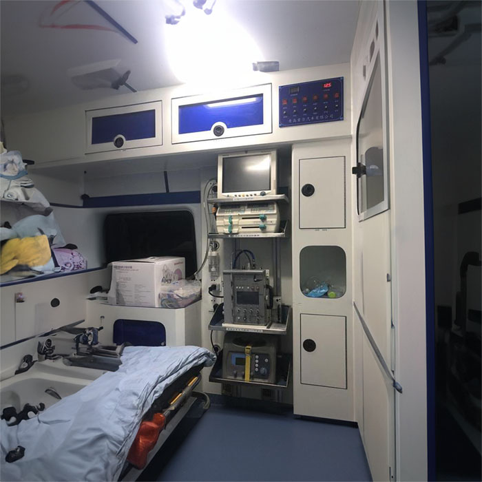 长沙出租私人救护车联系电话