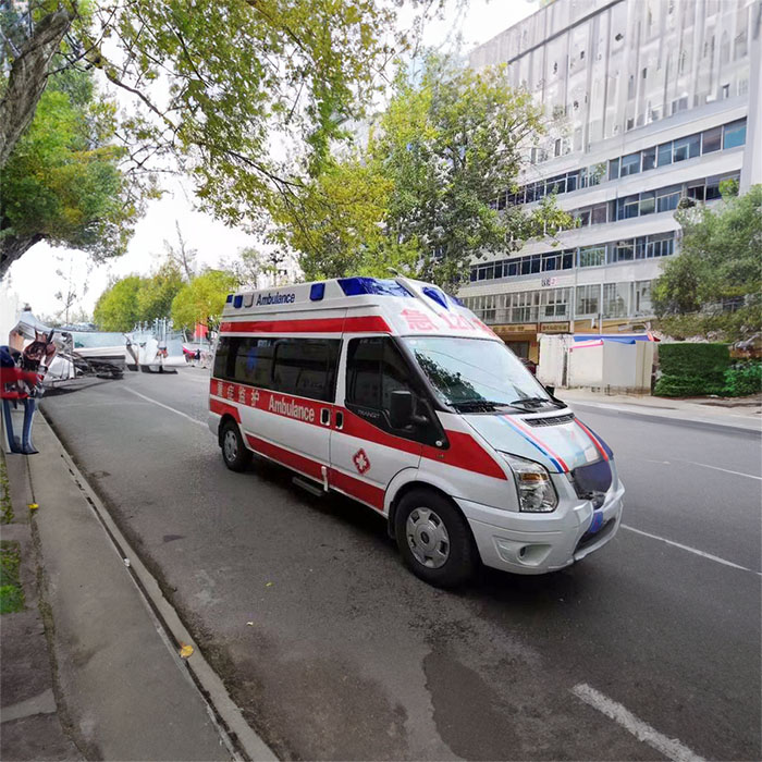 长沙租赁救护车电话号码