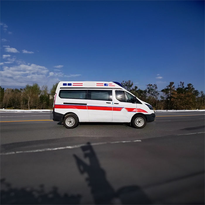 长沙租赁救护车电话号码