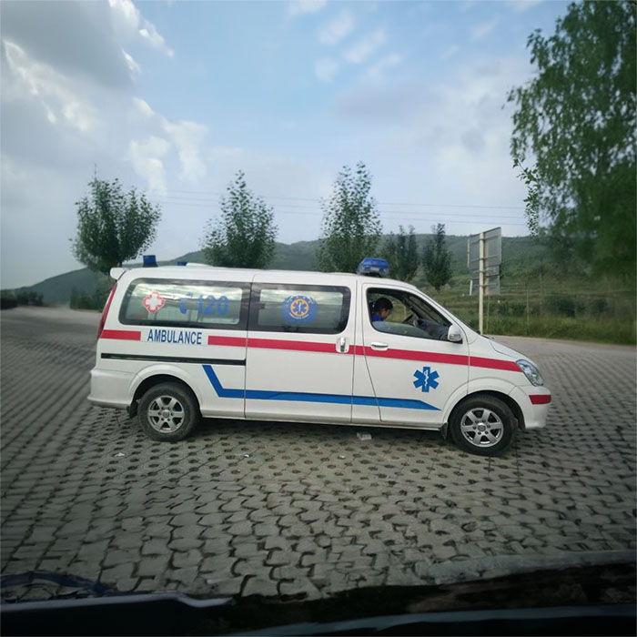 长沙出租急救车联系电话