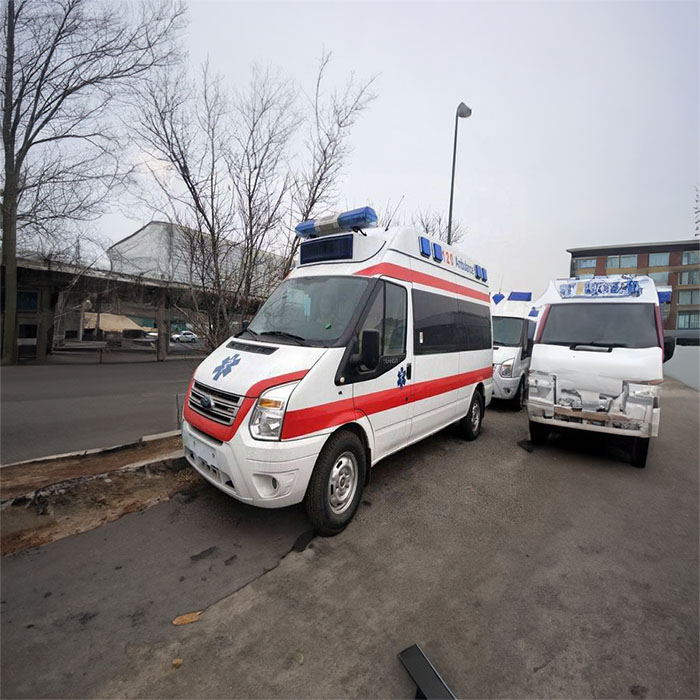 长沙租赁私人救护车电话号码