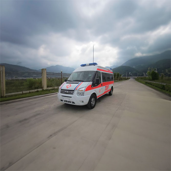 长沙租赁私人救护车联系电话