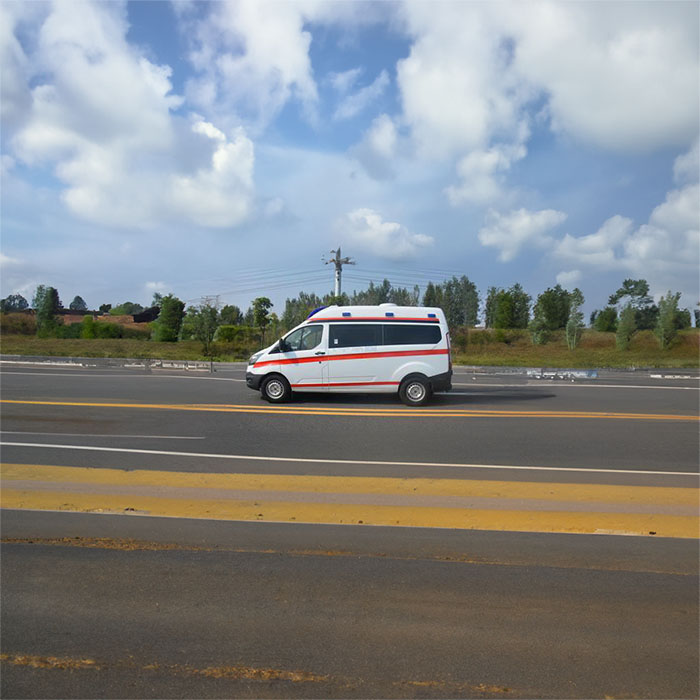 长沙出租急救车电话