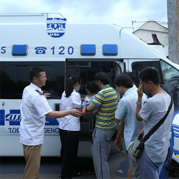 长沙出租救护车联系电话