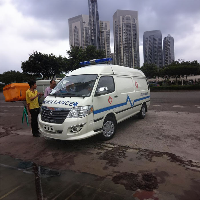 长沙出租私人救护车电话号码