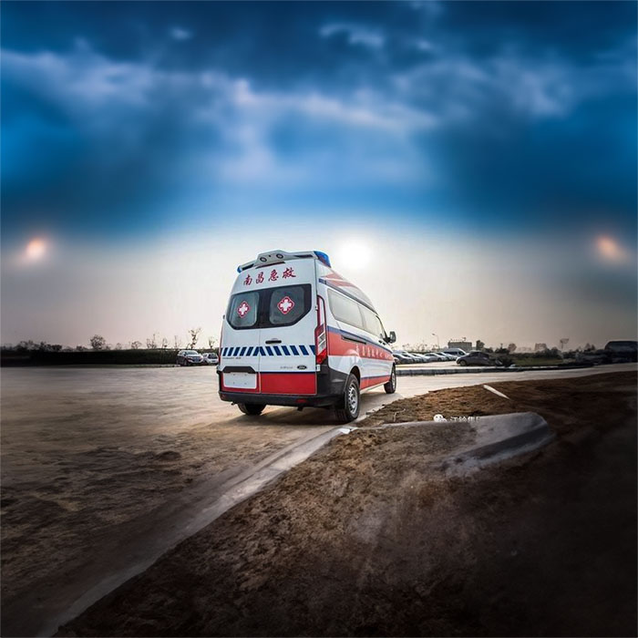 长沙出租私人救护车电话