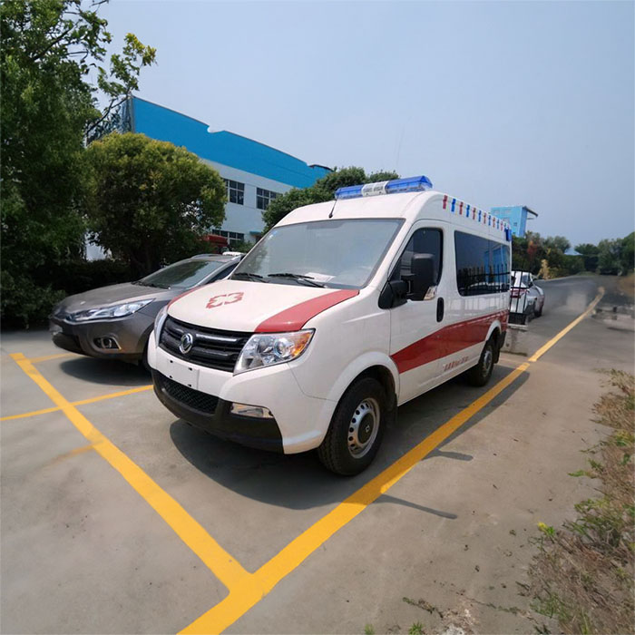 长沙租赁私人救护车联系电话