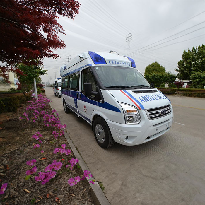 长沙租赁救护车电话号码