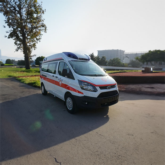 长沙租赁私人救护车联系电话