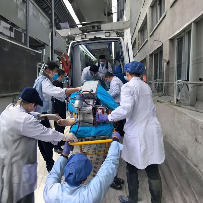 长沙出租私人救护车电话