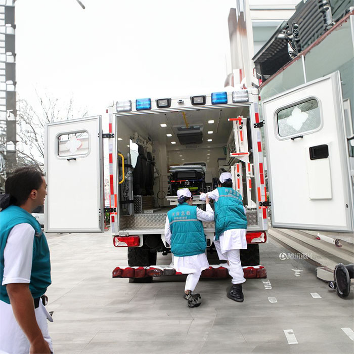 长沙出租救护车电话号码