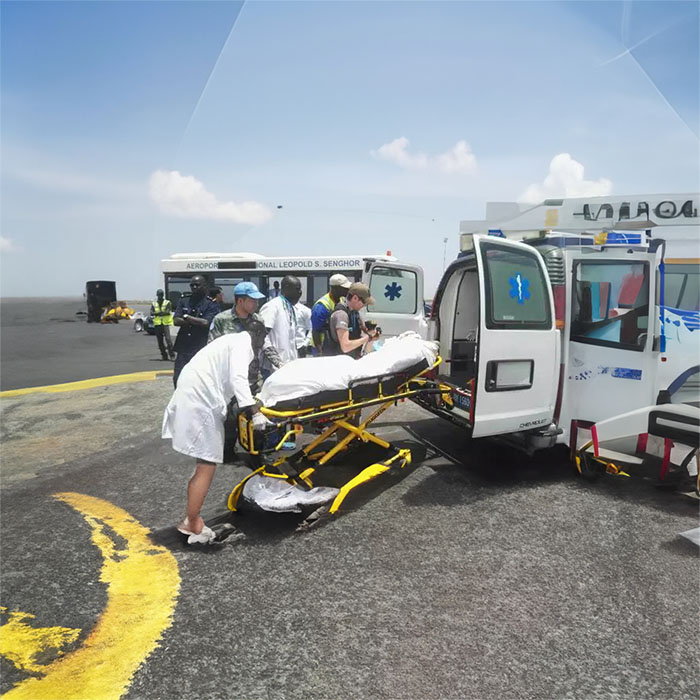 长沙出租私人救护车电话号码