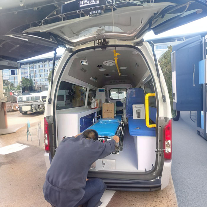 长沙出租救护车联系方式