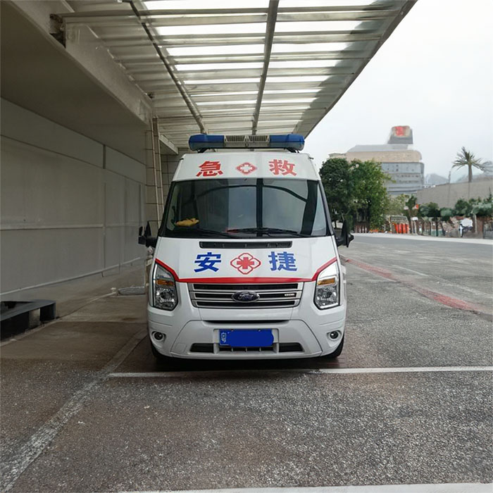 长沙租赁私人救护车联系电话