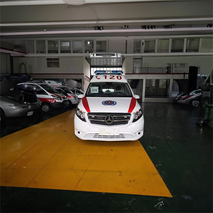 长沙租赁私人救护车电话号码