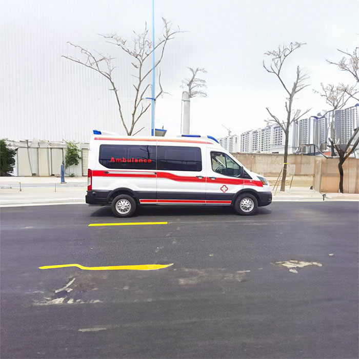 长沙租赁私人救护车电话号码