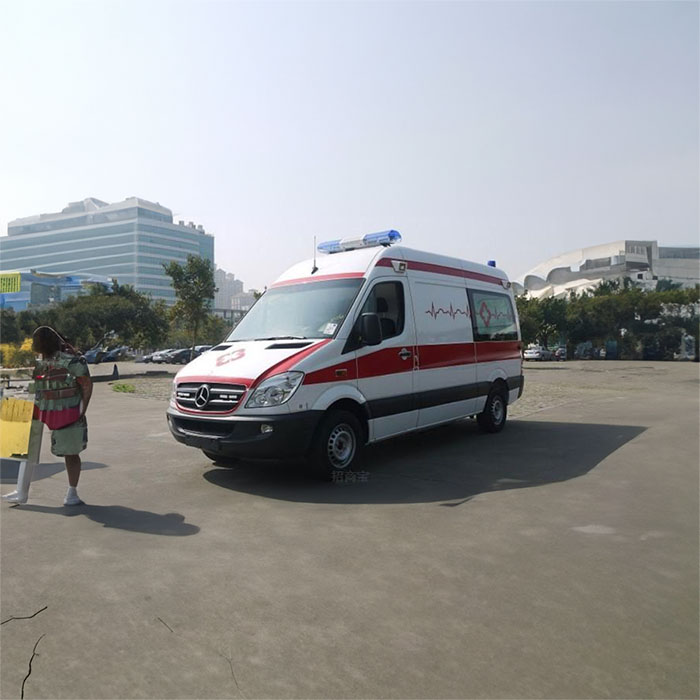 长沙出租私人救护车电话号码